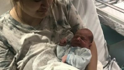 تريند السوشيال ميديا.. قصة الفتاة التى أنجبت فجأة على المرحاض بعد 3 أيام فقط من خبر حملها