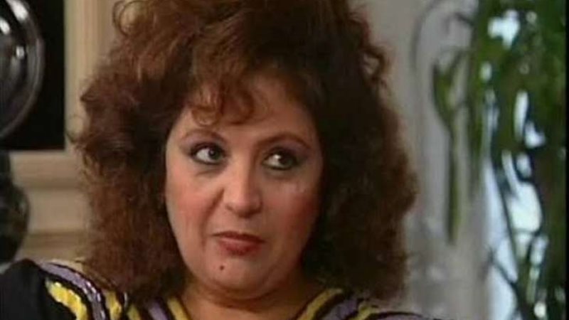 زيزي مصطفى