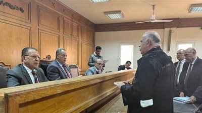 الدفاع في قضية «الرشوة الكبرى» بالجمارك يربك الحسابات بطلب غريب