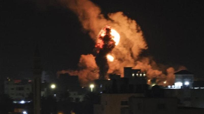 قصف جوى