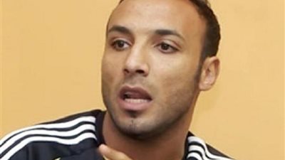 أيمن عبد العزيز يقترب من  الانضمام لجهاز الزمالك بدلا من عبد الهادي