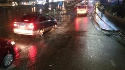 خطير .. طقس مرعب واستمرار سقوط الأمطار الغزيرة على الإسكندرية