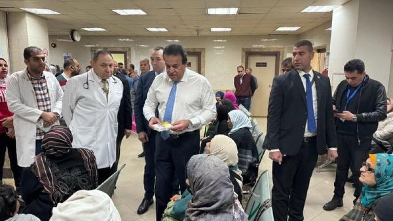 زيارة وزير الصحة