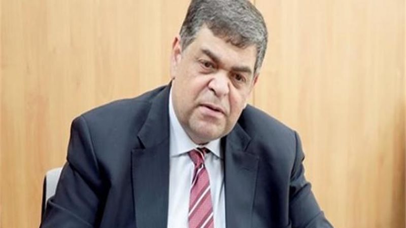 أشرف حاتم وزير الصحة