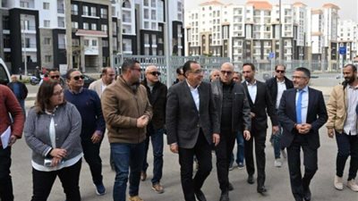 بالصور.. رئيس الوزراء يعلن حوافز  الموظفين المنتقلين للعاصمة الإدارية