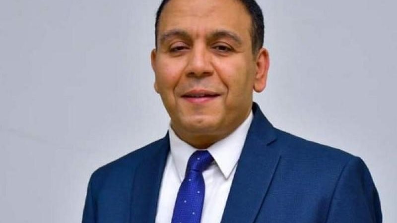 الدكتور تامر شوقي