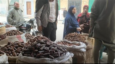 خاص| ارتفاع وعزوف عن الشراء .. أسعار بلح رمضان 2024 بالأسواق