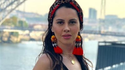 الموت يفجع الفنانة ياسمين رئيس.. اعرف التفاصيل