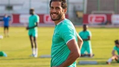 لعنة الاصابات تطارد الأندية: إصابة مروان محسن بقطع فى الرباط الخارجي للركبة