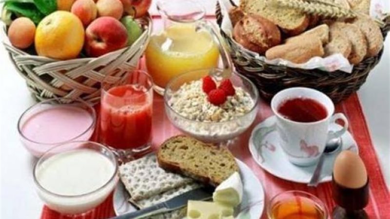 أطعمة لا تتناول عل