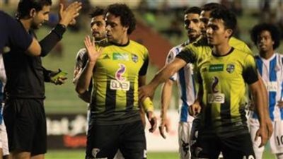 الكاف يكشف عن حكم مباراة المقاولون وأرتا سولار بالكونفدرالية