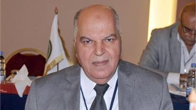 نقيب المعلمين يكشف إجمالي ما أنفقه من صندوق الزمالة منذ عام 2013