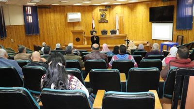 تعليم القاهرة تنظم ورشة عمل تثقيفية لترشيد استهلاك الكهرباء