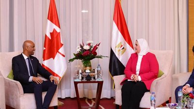 القباج تستقبل وزير التنمية الدولية الكندي وتستعرض الدور المصري في حرب غزة