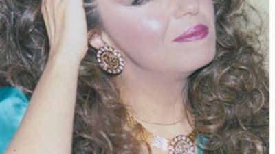 بعد غياب 27 عامًا.. هدي رمزي تعود للأضواء مرة آخري بسبب بوسي.. إعرف الحكاية