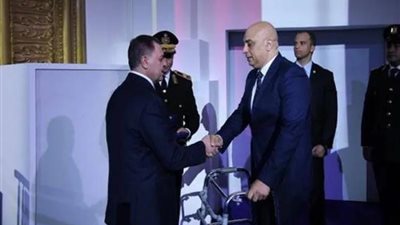 الداخلية تكرّم أسر الشهداء والمصابين في المواقع الشرطية