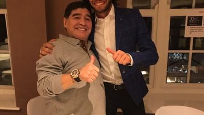 النني ينعي وفاة مارادونا