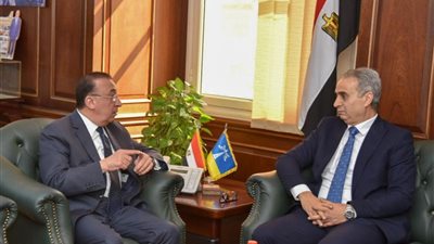 رئيس حماية المستهلك يلتقي محافظ الإسكندرية لمناقشة بعض الملفات