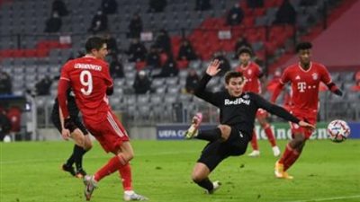 بايرن ميونخ يكتسح سالزبورج بثلاثية ويتأهل لدور الـ16 بدوري الأبطال