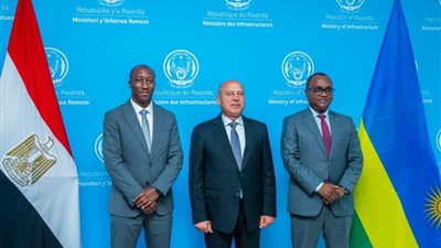 وزير النقل : نسعى للاستفادة من اتفاقية التجارة الحرة الأفريقية لإنشاء سوق افريقي موحد