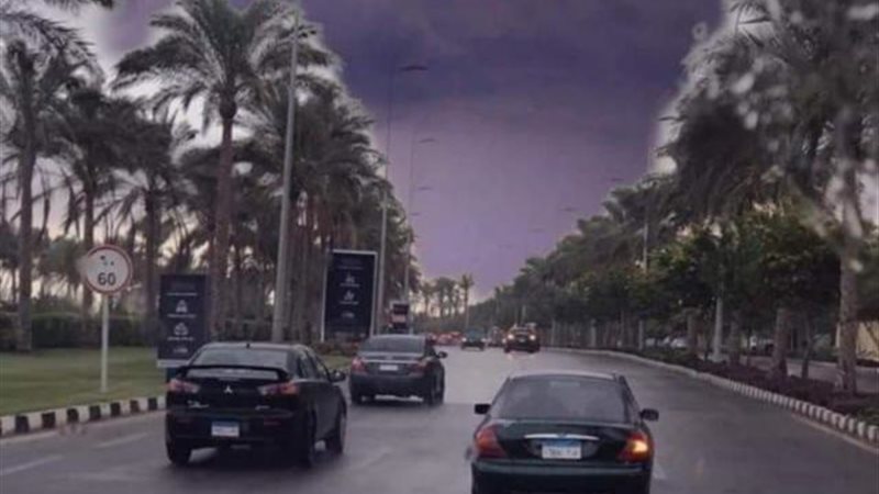 غيوم سوداء