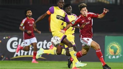 بعد 15 دقيقة.. التعادل السلبي سيد الموقف في مباراة الأهلي ضد ميدياما