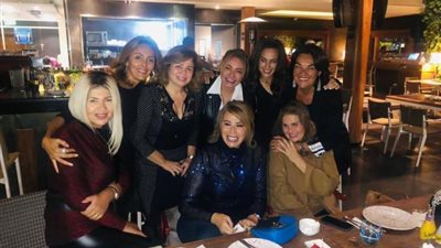 إلهام شاهين تهنىء هند صبري بعيد ميلادها: حبيبتي الجميلة