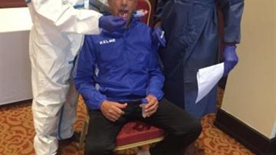 مسحة للاعبي المقاولون قبل لقاء أرتا سولار في الكونفدرالية