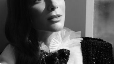 شاهد.. مني زكي تتألق في أحدث جلسة تصوير