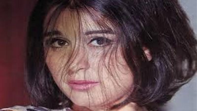 غرام واغتيال .. دموع السندريللا في أحضان عمر خورشيد