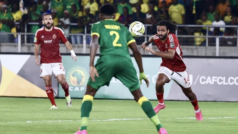 الأهلي ضد يانج أفريكانز