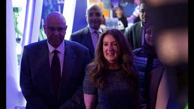 تفاصيل جولة السفيرة الأمريكية بالقاهرة في معرض EDUGATE التعليمي الدولي(صور)