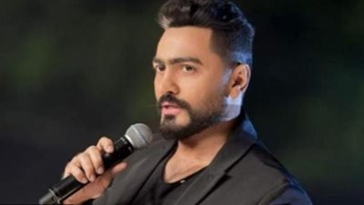 تامر حسني يرفض التعصب قبل نهائى القرن و يوجه رسالة لجمهور الأهلى و الزمالك