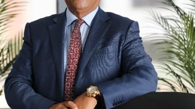 أحمد الطيبي: صفقة رأس الحكمة سترفع عائدات السياحة إلى 40 مليار دولار