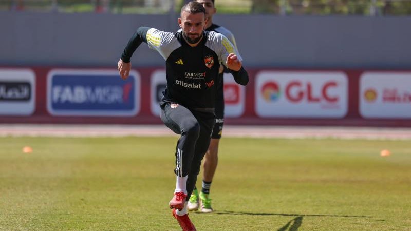 الاهلي ضد بلدية المحلة