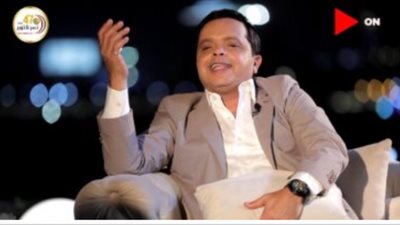 محمد هنيدي يعلق علي هزيمة نادي الزمالك بطريقة كوميدية