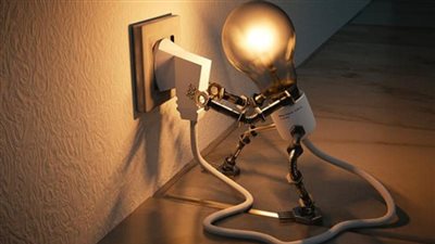 ”الكهرباء” تستعد لتعميم العدادات مسبقة الدفع في 2024.. 4 خطوات لترشيد الاستهلاك يجب التأكد منها قبل استعمال هذا الجهاز الخطير في المنزل