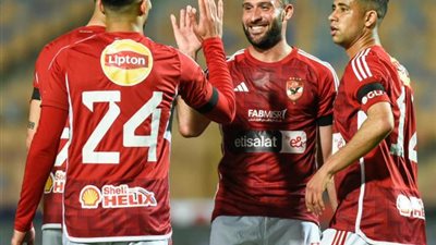 الأهلي يسحق بلدية المحلة بخماسية في ليلة تألق وسام أبوعلي