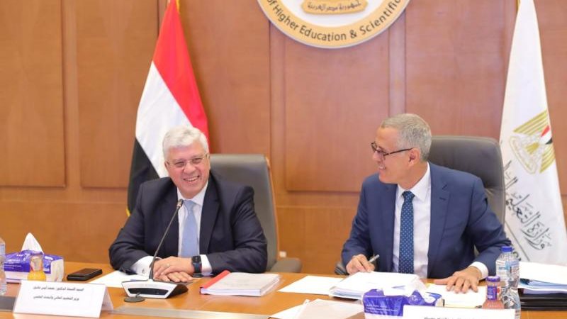 اجتماع مجلس الجامعات