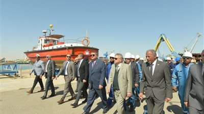 عاجل.. سر زيارة الفريق أسامة ربيع لـ ترسانات وحدات البحرية المصرية