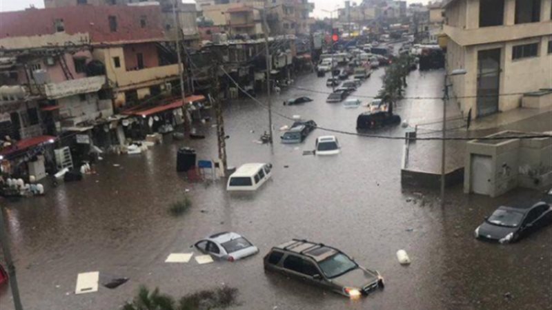 لبنان يغرق
