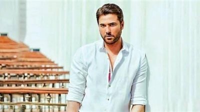 ثلاث أسابيع تفصل أحمد عز على الانتهاء من تصوير مشاهده في ”هجمة مرتدة”