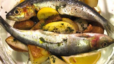 وداعا للمحلات.. فوائد تحضير السردين البيتي