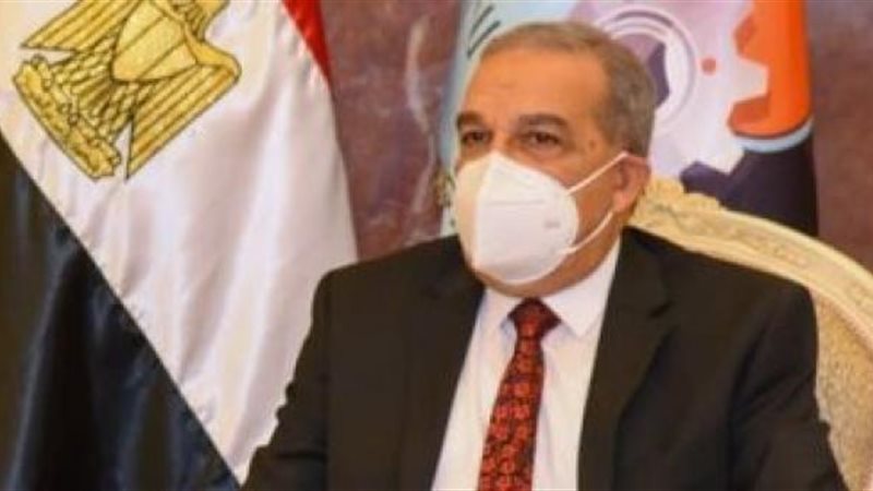 وزير الانتاج الحربي
