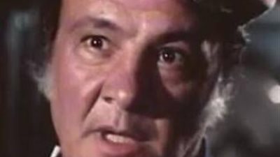 بدأ حياته الفنية في سيرك.. شقيقته فنانة مشهورة.. نفذ المعارك فى أفلام  كبار النجوم .. حكايات الطوخي توفيق أشهر كومبارس فى السينما المصرية