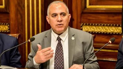 تحقق نقلة حضارية.. توفر فرص عمل.. وزير الري يتابع خطة عمل هذه المشروعات