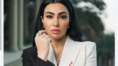 شنطة ميرهان فيها دهب وياقوت ومرجان.. تفاصيل حبس المتهمين بسرقة شنطة الفنانة الشابة