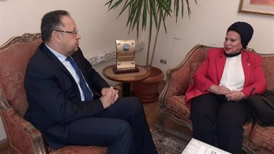 ”المرأة الأفريقية” تبحث مع الخارجية سبل خدمة أبناء القارة