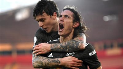 كافاني يخضع للتحقيق بسبب منشور على وسائل التواصل