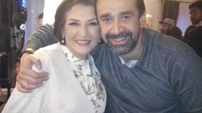 كريم عبد العزيز وليلى عز العرب في كواليس تصوير ”الاختيار 2”